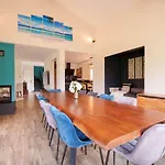 Avec Piscine 24 Couchages Villa *