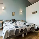 Avec Piscine 24 Couchages *
