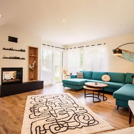 Вилла Avec Piscine 24 Couchages